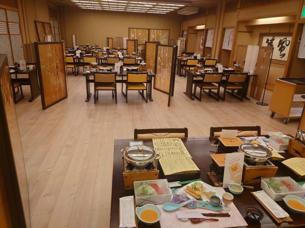 猿ヶ京ホテルの夕食会場