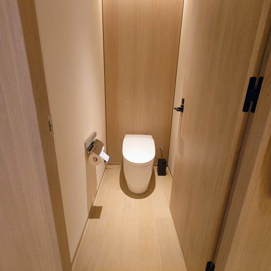 ヒルトン長崎の部屋　独立したトイレ